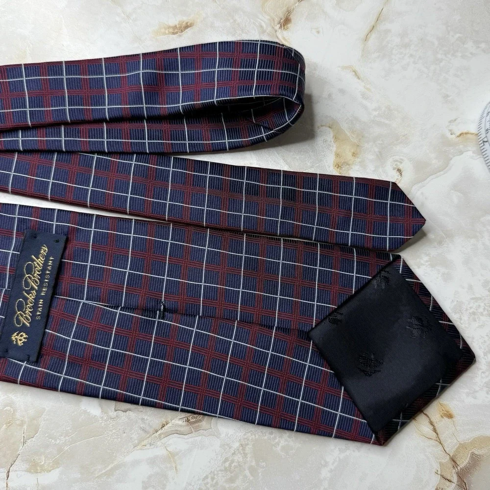 NWOT Brooks Brothers Men Silk Tie Red Blue Plaid Stain Resistant 3 5/8